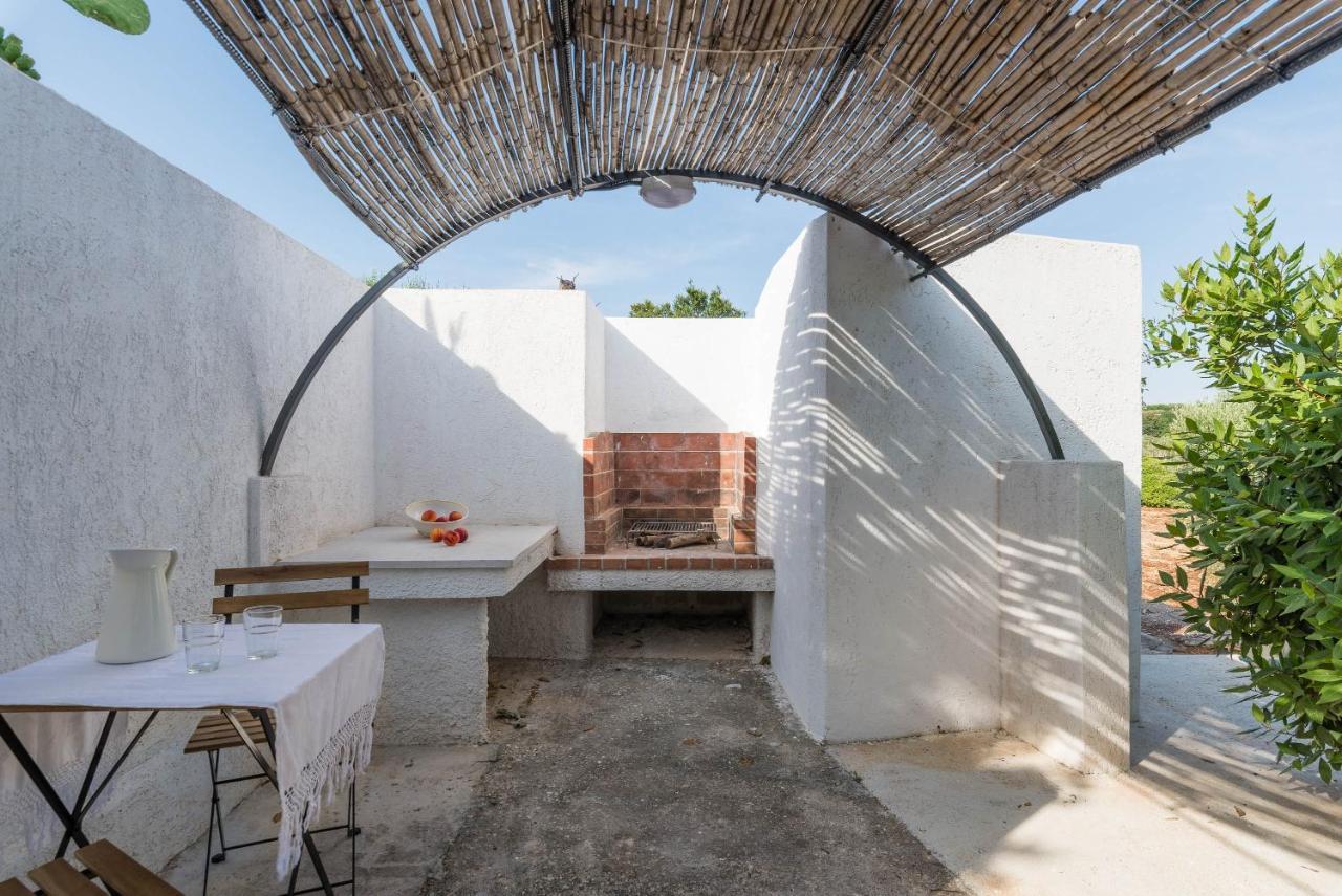 Charming Villas - Villa D'Itria With Trullo Ostuni Exterior foto