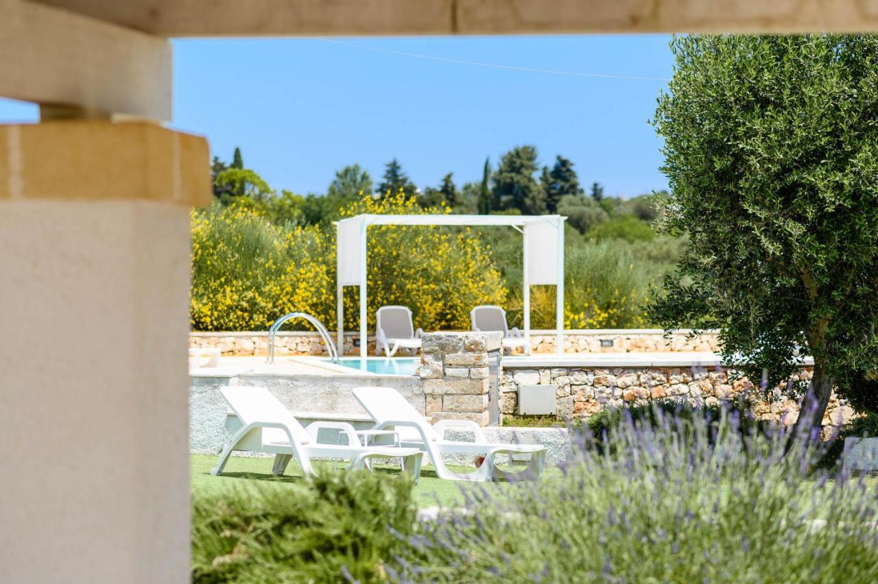Charming Villas - Villa D'Itria With Trullo Ostuni Exterior foto